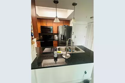 2000 N Bayshore Dr #508, Miami, FL 33137 - Photo 8