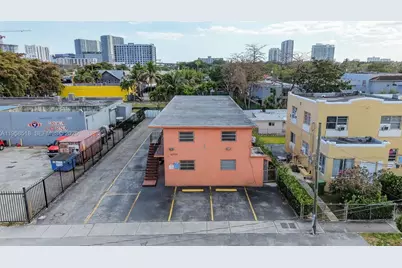 1716 NW 19th St, Miami, FL 33125 - Photo 2