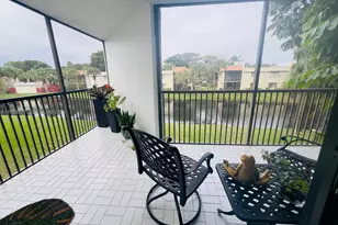 491 Racquet Club Rd, Weston, FL 33326 - Photo 8