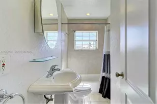 1825 N 24th Ave, Hollywood, FL 33020 - Photo 12
