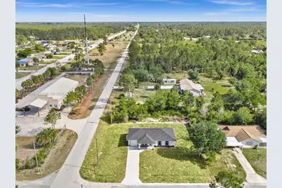 2401 E 11th St, Lehigh Acres, FL 33936 - Photo 2