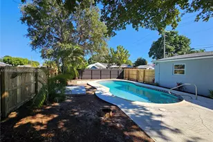 5660 NE 5th Ave, Oakland Park, FL 33334 - Photo 8