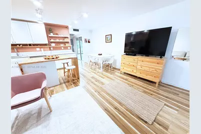 2130 Cambridge F #213o, Deerfield Beach, FL 33442 - Photo 2
