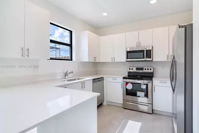 23521 SW 129th Ave, Homestead, FL 33032 - Photo 2