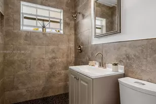 440 NE 69th St, Miami, FL 33138 - Photo 16