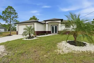1042 Marshall Ave, Lehigh Acres, FL 33974 - Photo 2