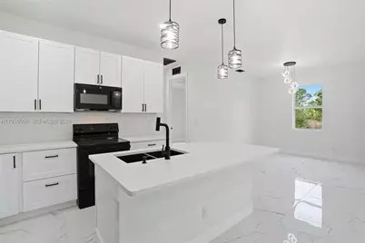 1042 Marshall Ave, Lehigh Acres, FL 33974 - Photo 14