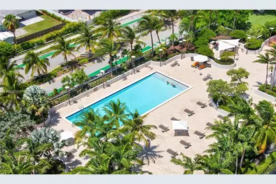 1000 Venetian Way #1106, Miami, FL 33139 - Photo 22