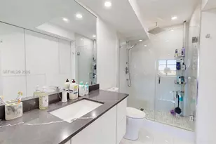 600 Three Islands Boulevard, Hallandale Beach, FL 33009 - Photo 30