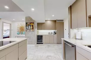 600 Three Islands Boulevard, Hallandale Beach, FL 33009 - Photo 6