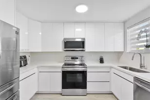 342 NW 114th Ave, Sweetwater, FL 33172 - Photo 12