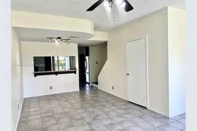 271 Duval Ct, Weston, FL 33326 - Photo 10