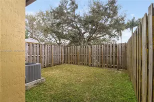 707 SE 32nd Terrace, Homestead, FL 33033 - Photo 4
