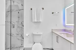 560 N Perviz Ave, Opa-Locka, FL 33054 - Photo 28