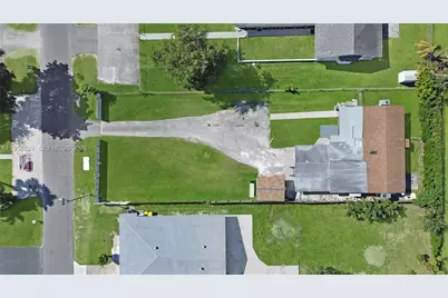 4133 SW 52nd St, Dania Beach, FL 33314 - Photo 24