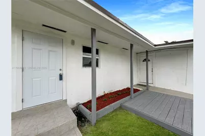 4133 SW 52nd St, Dania Beach, FL 33314 - Photo 1
