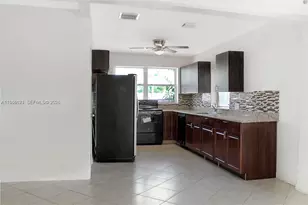 4133 SW 52nd St, Dania Beach, FL 33314 - Photo 14