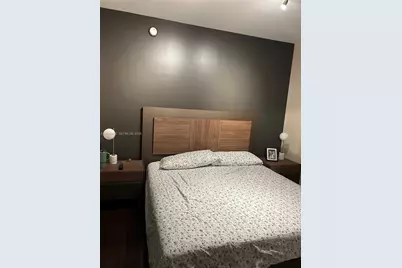 92 SW 3rd St #3703, Miami, FL 33130 - Photo 16