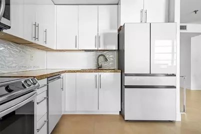 671 NE 195th St #111E, Miami, FL 33179 - Photo 2