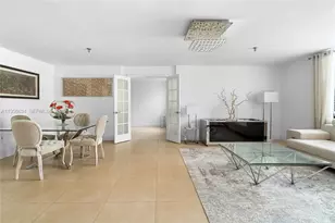 671 NE 195th St, Miami, FL 33179 - Photo 8