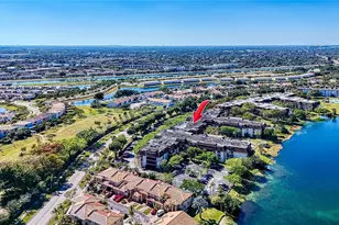 671 NE 195th St, Miami, FL 33179 - Photo 46