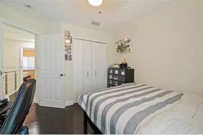 20877 NW 4th St, Pembroke Pines, FL 33029 - Photo 22