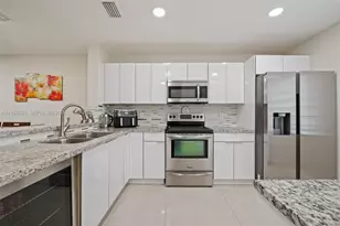 20877 NW 4 St, Pembroke Pines, FL 33029 - Photo 10