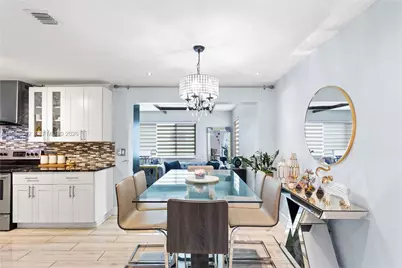 821 N 73rd Ter, Hollywood, FL 33024 - Photo 10