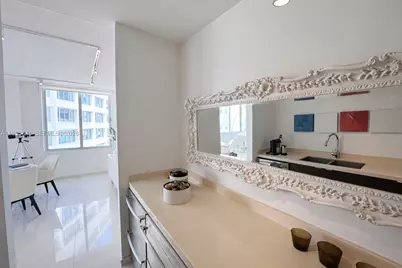 1000 West Ave #1111, Miami Beach, FL 33139 - Photo 16