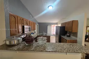4673 SW Obelisk St, Port Saint Lucie, FL 34953 - Photo 6