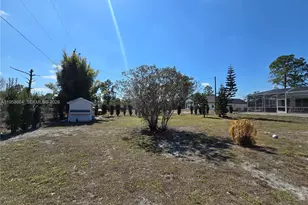 1220 McKinley, Lehigh Acres, FL 33972 - Photo 28