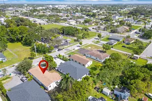 667 NW 14th St, Florida City, FL 33034 - Photo 8