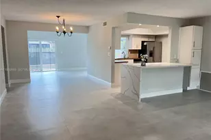 9200 SW 54th St, Cooper City, FL 33328 - Photo 4