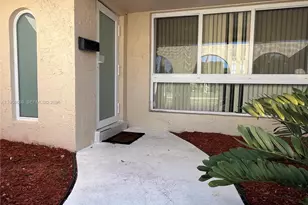 9200 SW 54th St, Cooper City, FL 33328 - Photo 1