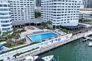 999 Brickell Bay Dr, Miami, FL 33131 - Photo 2