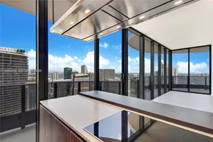 1000 Brickell Plaza, Miami, FL 33131 - Photo 6
