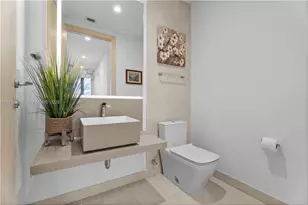 1000 Brickell Plaza, Miami, FL 33131 - Photo 30