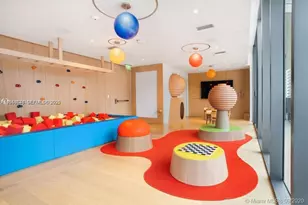 1000 Brickell Plaza, Miami, FL 33131 - Photo 30