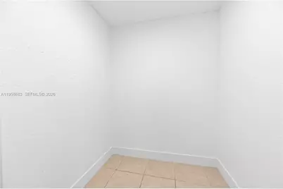 998 SW 8th Pl, Florida City, FL 33034 - Photo 14