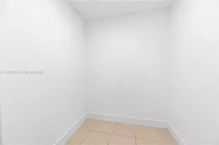 998 SW 8th Pl, Florida City, FL 33034 - Photo 14