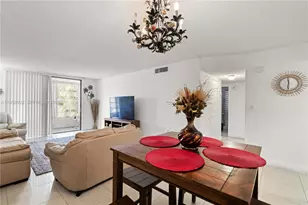 1800 SW 81st Ave, North Lauderdale, FL 33068 - Photo 8