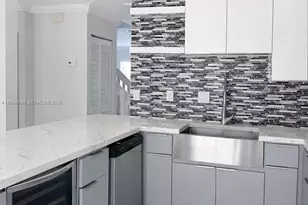 14042 SW 178th St, Miami, FL 33177 - Photo 2