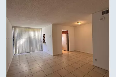 16919 N Bay Rd #117, Sunny Isles Beach, FL 33160 - Photo 4