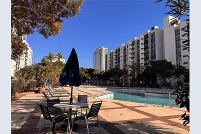 16919 N Bay Rd #117, Sunny Isles Beach, FL 33160 - Photo 28