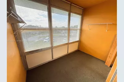 2060 NW 48th Ter #308, Lauderhill, FL 33313 - Photo 8