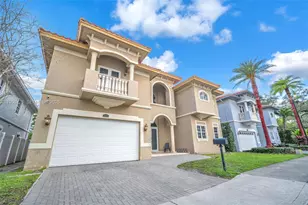3545 Forest View Cir, Dania Beach, FL 33312 - Photo 1