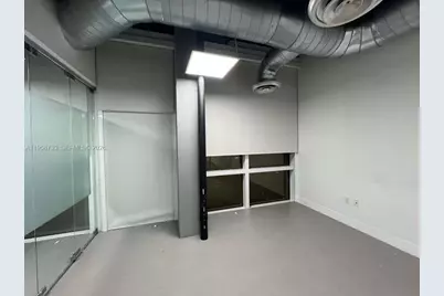 20200 W Dixie Hwy #1008, Miami, FL 33180 - Photo 4