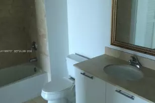 1800 N Bayshore Dr, Miami, FL 33132 - Photo 24