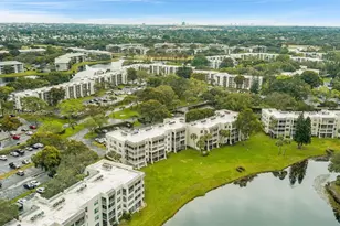 9460 Poinciana Pl, Davie, FL 33324 - Photo 20