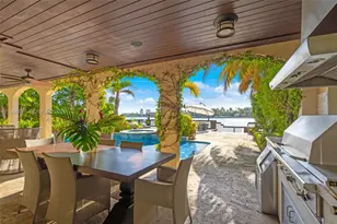 1398 Bay Dr, Miami Beach, FL 33141 - Photo 24